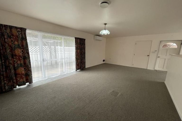 Photo of property in 2/8 Princes Street, Kensington, Whangarei, 0112