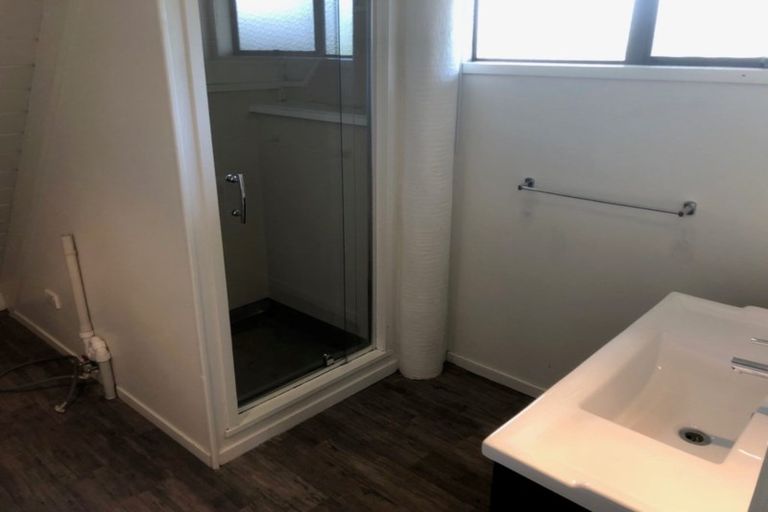 Photo of property in 22 Shadon Place, Stanmore Bay, Whangaparaoa, 0932