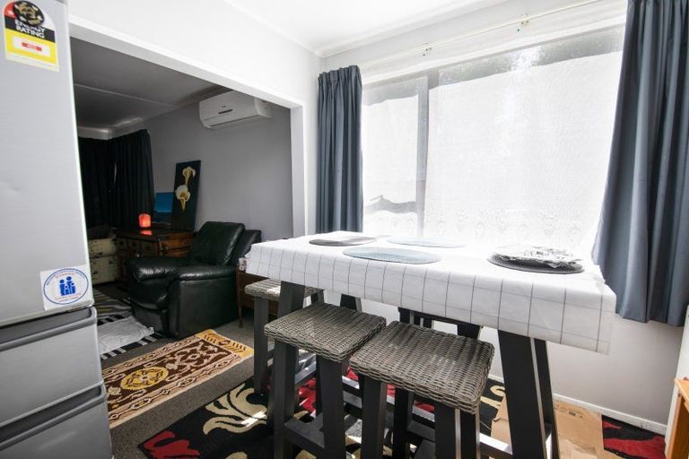 Photo of property in 12 Mclaren Crescent, Onekawa, Napier, 4110