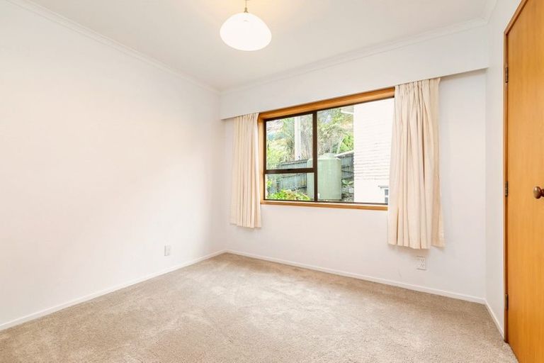 Photo of property in 232a Old Titirangi Road, Titirangi, Auckland, 0604