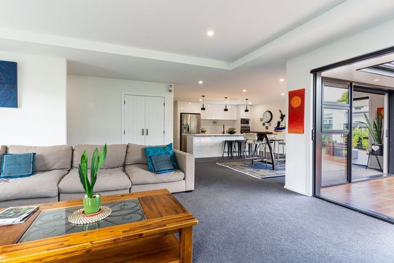 Photo of property in 324a College Street, West End, Palmerston North, 4410