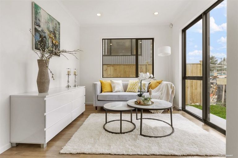 Photo of property in 339 Flat Bush School Road, Flat Bush, Auckland, 2019