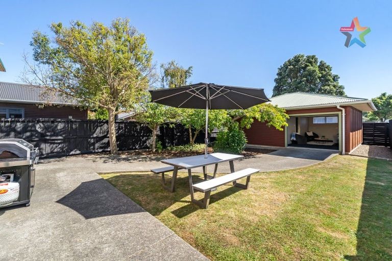 Photo of property in 213 Knights Road, Hutt Central, Lower Hutt, 5011