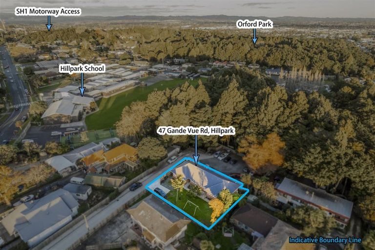 Photo of property in 47 Grande Vue Road, Hillpark, Auckland, 2102