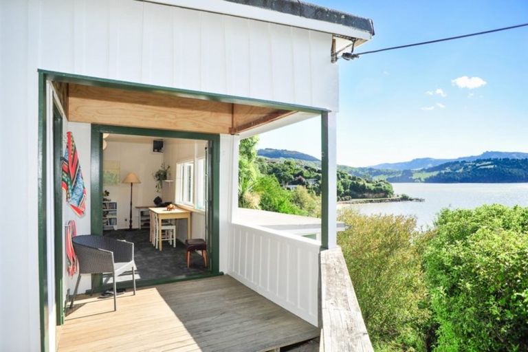 Photo of property in 25 Andersons Road, Charteris Bay, Governors Bay, 8971