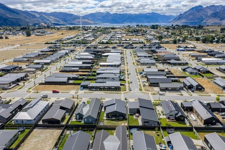 Photo of property in 53 Longview Drive, Lake Hawea, 9382