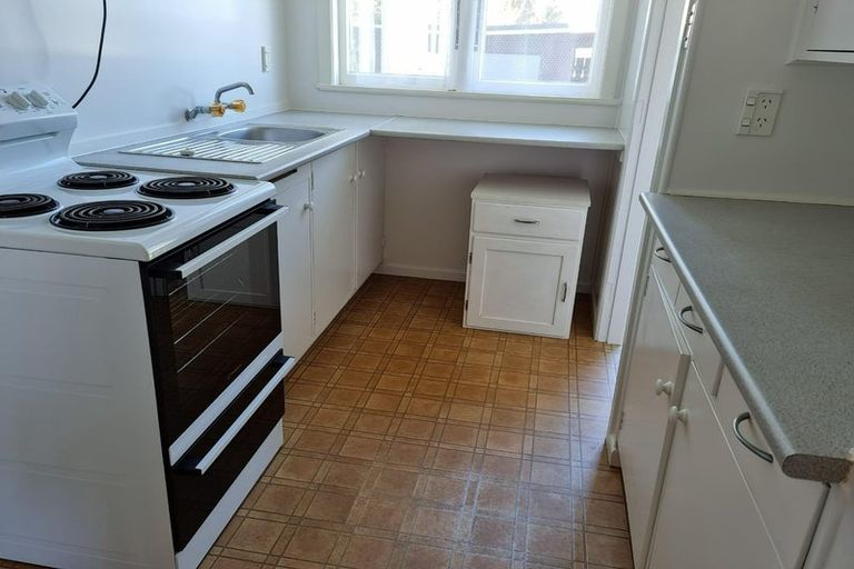 Photo of property in 101 Namata Road, One Tree Hill, Auckland, 1061