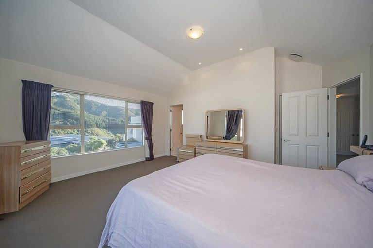 Photo of property in 24 Jordan Street, Island Bay, Wellington, 6023