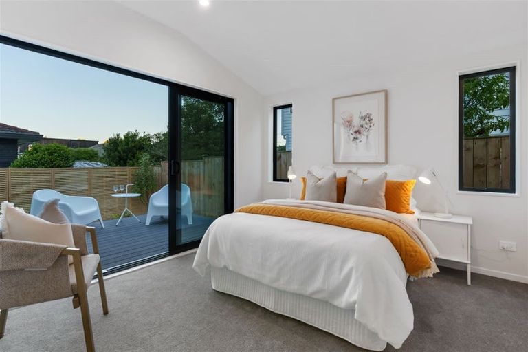 Photo of property in 35b Corunna Road, Milford, Auckland, 0620