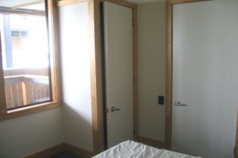 Photo of property in 227/6 Left Bank, Te Aro, Wellington, 6011