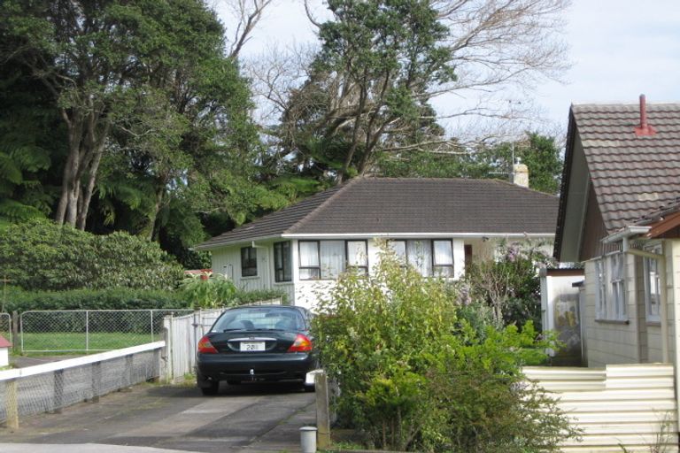 Photo of property in 16a Marton Place, Marfell, New Plymouth, 4310