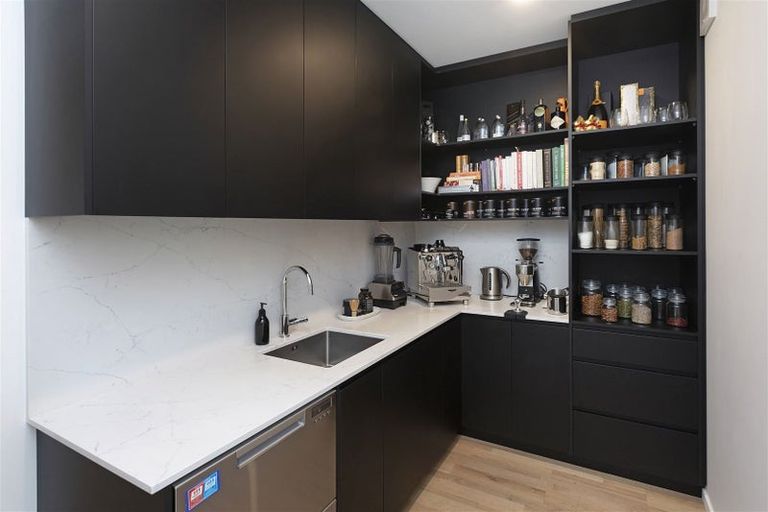 Photo of property in 95 Mays Road, St Albans, Christchurch, 8052