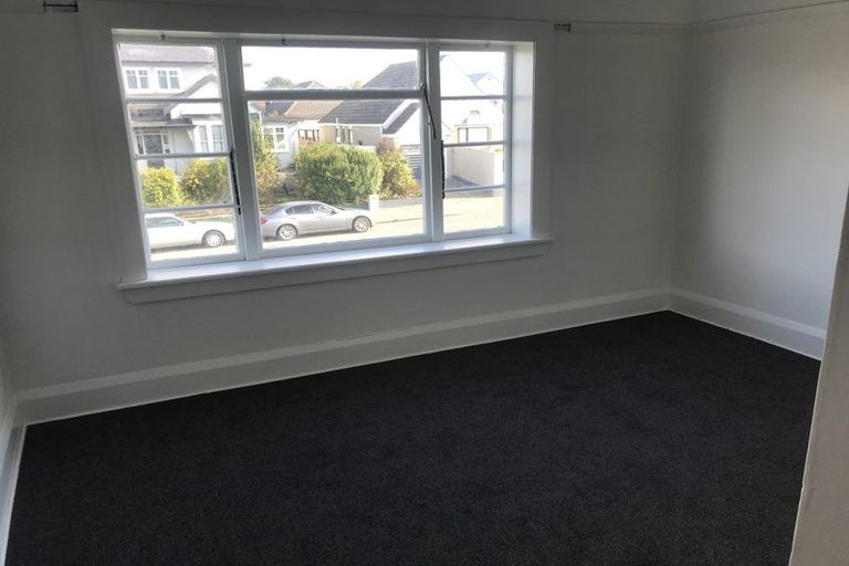 Photo of property in 1-5/65 Grey Road, Timaru, 7910