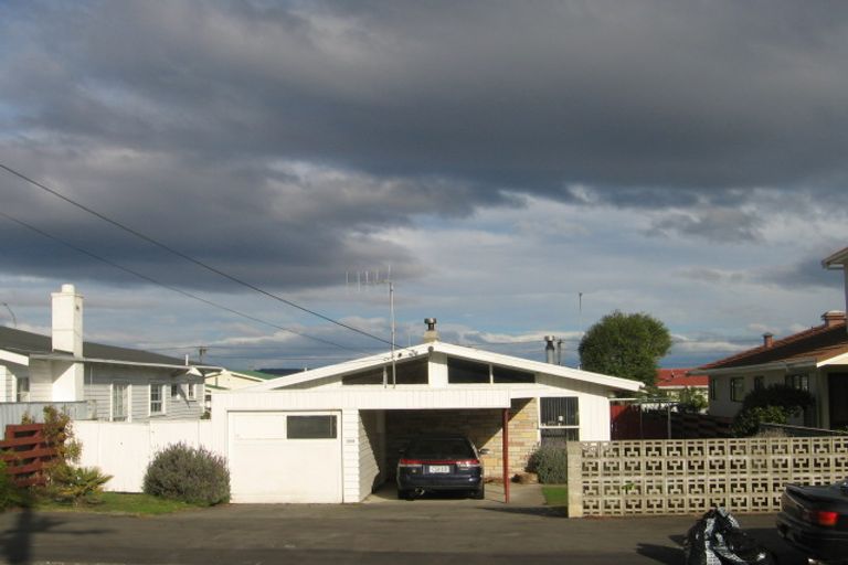 Photo of property in 124 Charles Street, Westshore, Napier, 4110