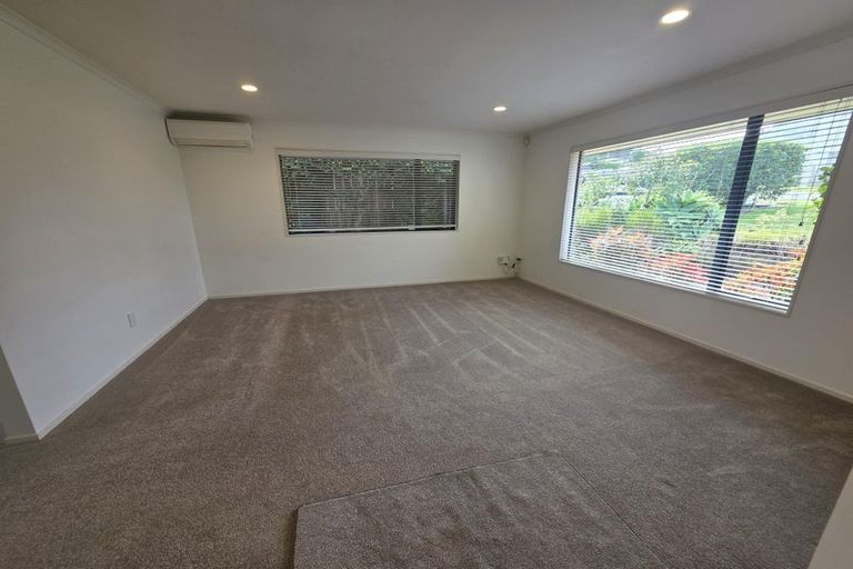 Photo of property in 25 Elliot Street, Howick, Auckland, 2014
