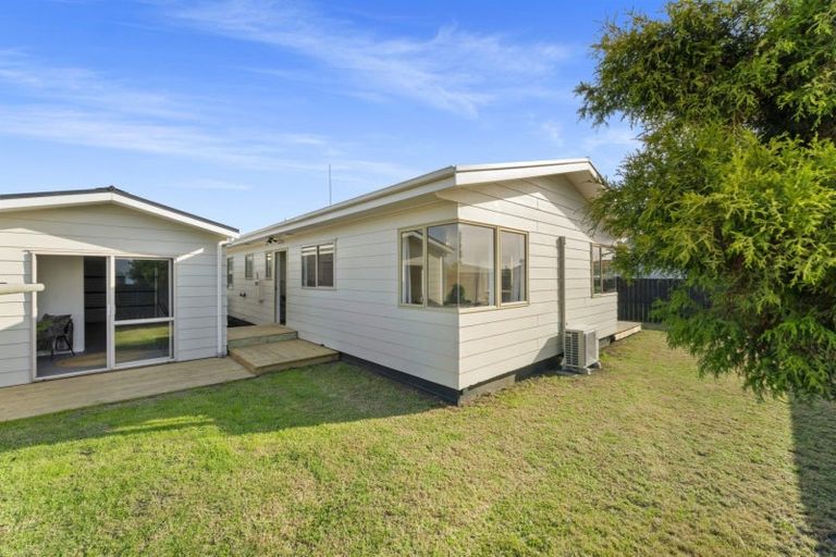 Photo of property in 14a Belray Place, Papamoa Beach, Papamoa, 3118