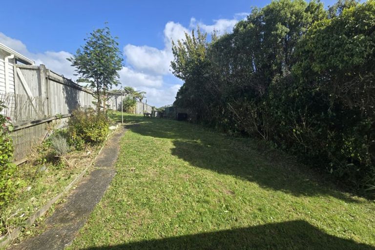 Photo of property in 5 Haumia Street, Johnsonville, Wellington, 6037