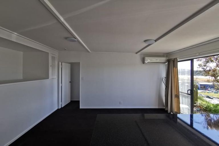 Photo of property in 25 Tirangi Road, Rongotai, Wellington, 6022
