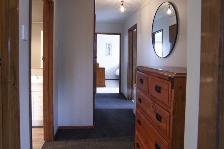 Photo of property in 5 Waterford Drive, Winton, 9720