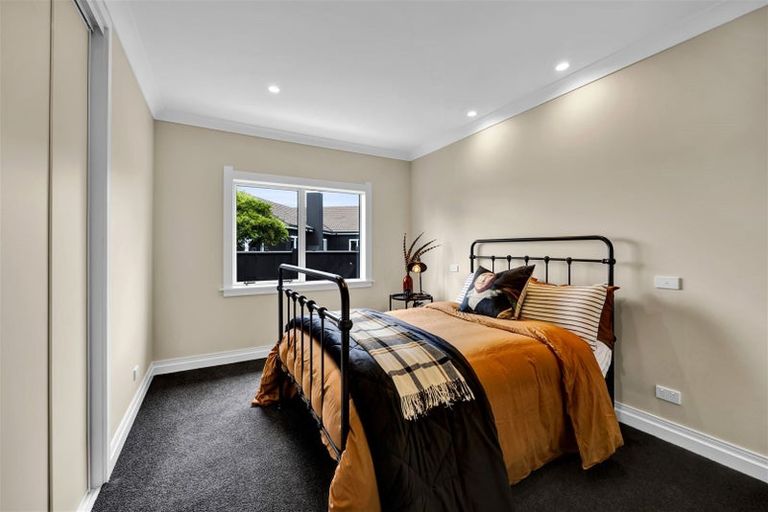 Photo of property in 22 Maple Crescent, Whalers Gate, New Plymouth, 4310