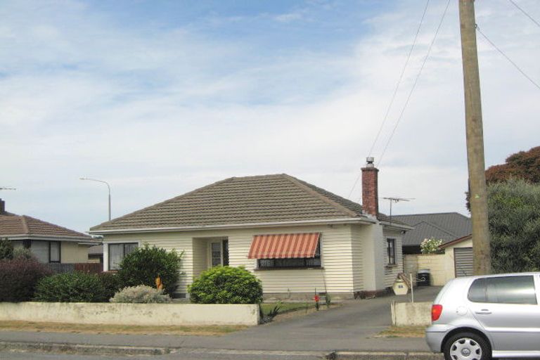 Photo of property in 94 Mcfaddens Road, St Albans, Christchurch, 8052