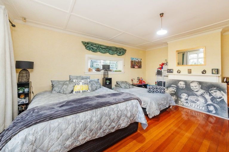Photo of property in 100 Marne Street, Hokowhitu, Palmerston North, 4410