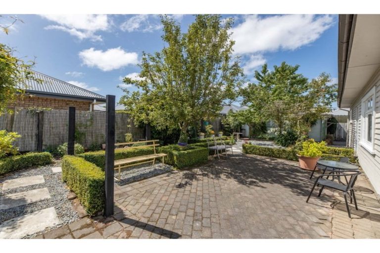 Photo of property in 2/115 Jerrold Street North, Addington, Christchurch, 8024