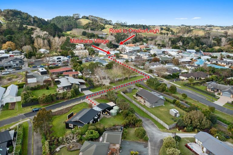 Photo of property in 41 Torea Road, Matakana, Warkworth, 0985