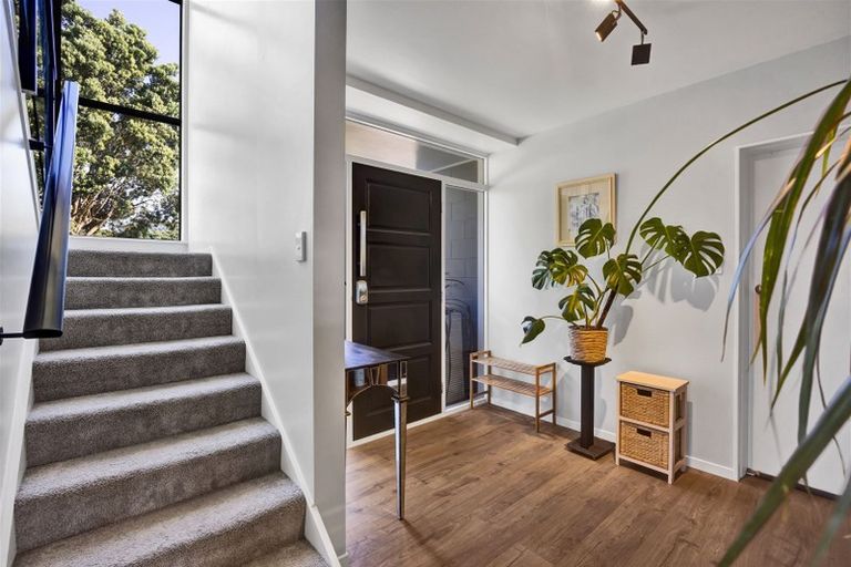 Photo of property in 22 Culzean Grove, Bell Block, New Plymouth, 4312