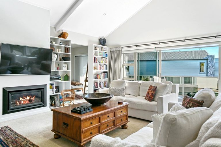 Photo of property in 27 The Circle, Nukuhau, Taupo, 3330