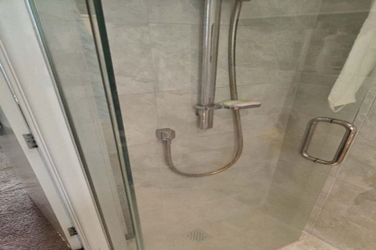 Photo of property in 4/18 Evelyn Place, Hillcrest, Auckland, 0627