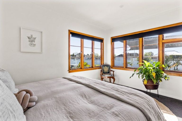 Photo of property in 709 Grove Road, Mayfair, Hastings, 4122