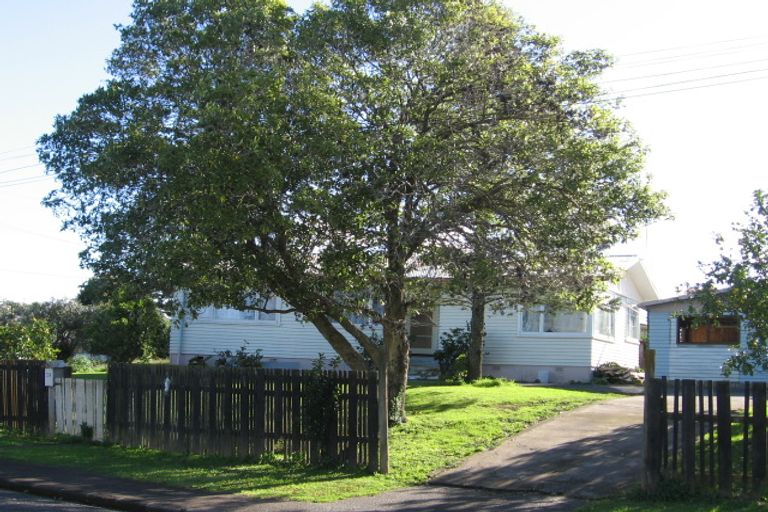 Photo of property in 20 Whitley Crescent, Otara, Auckland, 2023