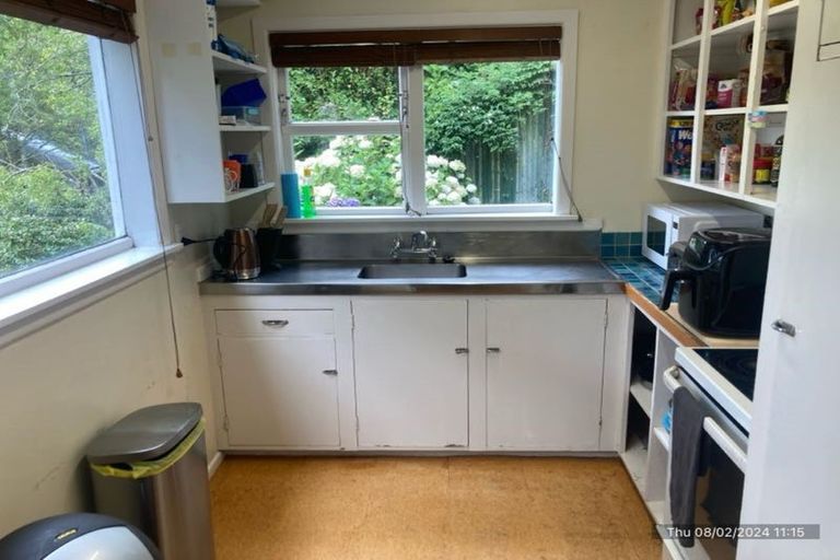 Photo of property in 23 Raroa Road, Kelburn, Wellington, 6012