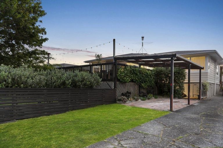 Photo of property in 1/33 O'donn Avenue, Beach Haven, Auckland, 0626