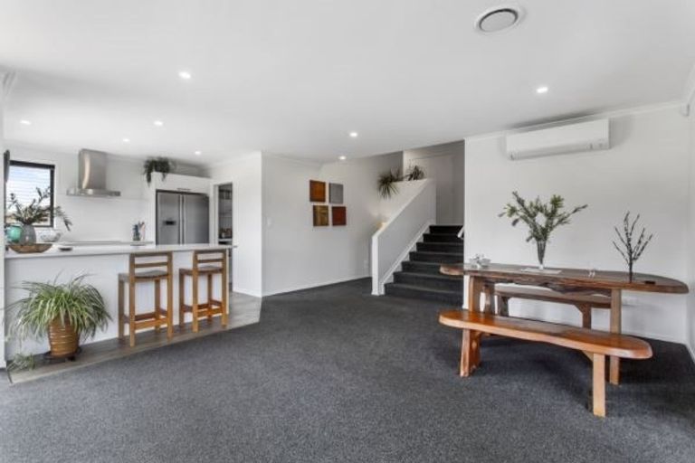 Photo of property in 5 Springburn Place, Pokeno, 2402