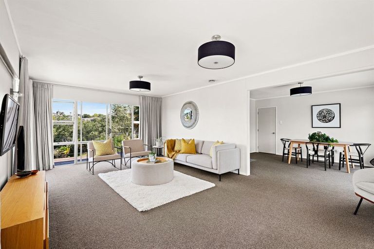 Photo of property in 22 Coromandel Crescent, Mairangi Bay, Auckland, 0630