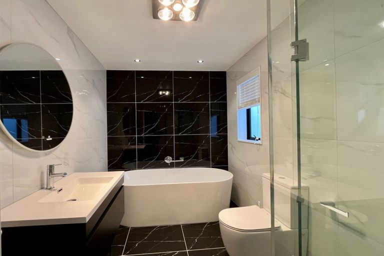 Photo of property in 31 Laquinta Place, Flat Bush, Auckland, 2019