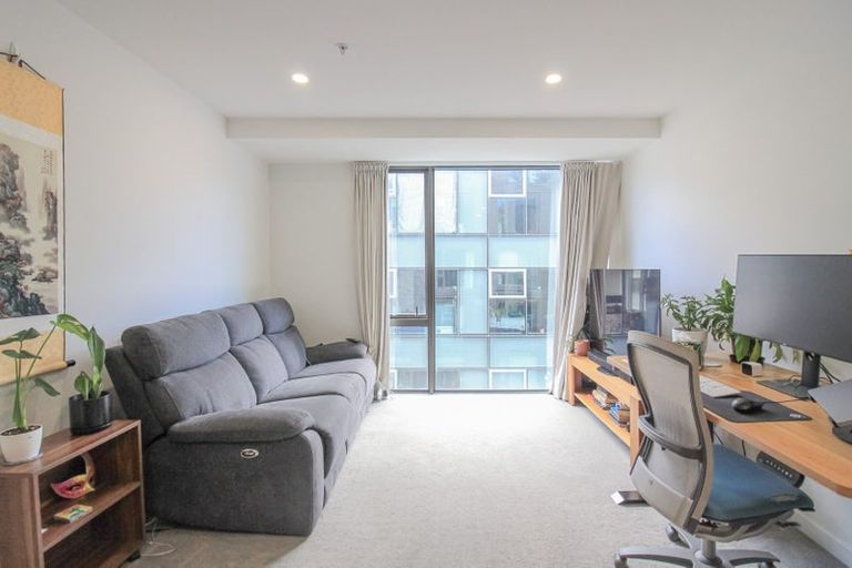 Photo of property in Pinnacle Apartments, W807/160 Victoria Street, Te Aro, Wellington, 6011