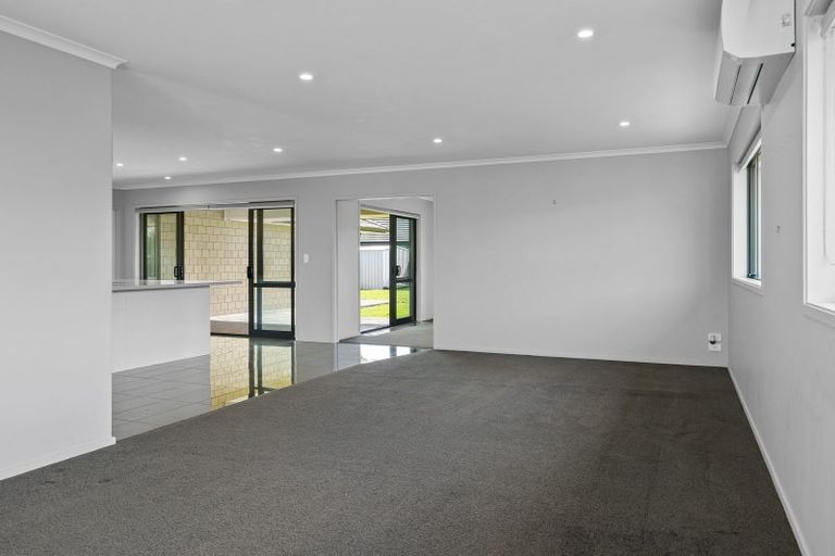 Photo of property in 33 West Thompson Street, Leamington, Cambridge, 3432