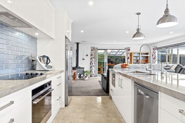 Photo of property in 17 Forbes Road, Foxton Beach, Foxton, 4815