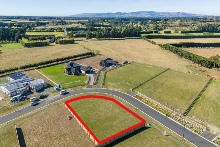 Photo of property in 74 Ridgeland Way, West Melton, 7618