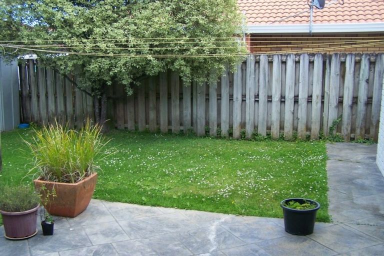 Photo of property in 42 Matterhorn Crescent, Northpark, Auckland, 2013