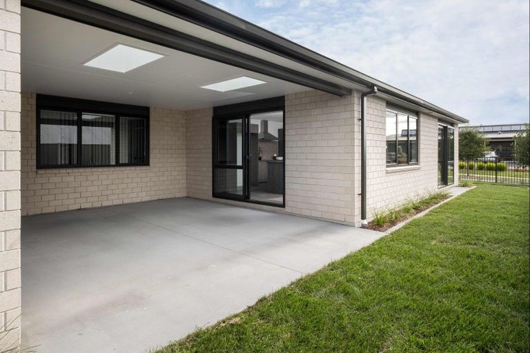 Photo of property in 3 Flack Street, Pyes Pa, Tauranga, 3112
