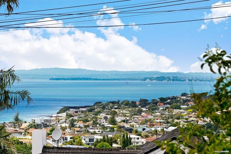 Photo of property in 2a Castor Bay Road, Castor Bay, Auckland, 0620