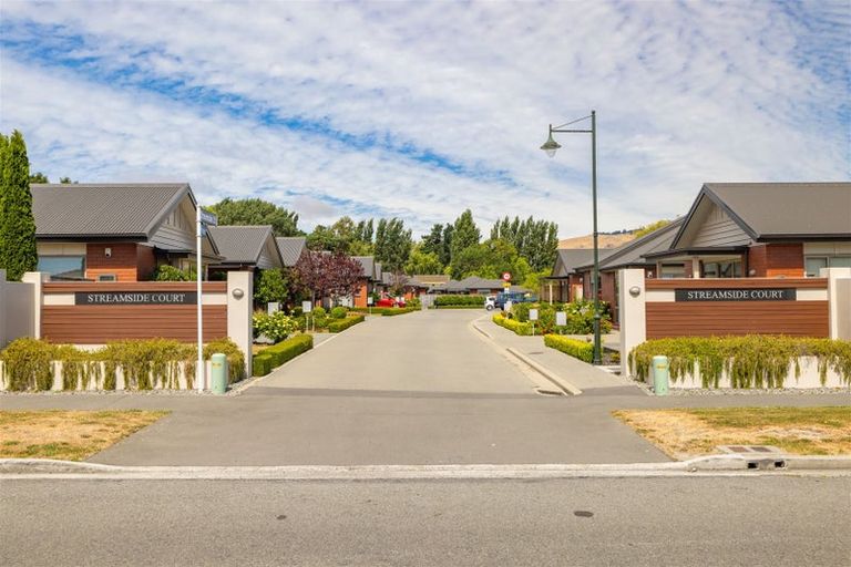 Photo of property in 38 Streamside Court, Woolston, Christchurch, 8062