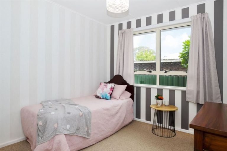 Photo of property in 10 Slacks Road, Awapuni, Palmerston North, 4412