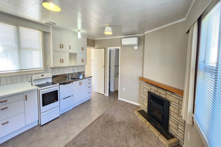 Photo of property in 335 Tukapa Street, Hurdon, New Plymouth, 4310