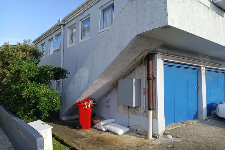 Photo of property in 10 Kilbirnie Crescent, Kilbirnie, Wellington, 6022