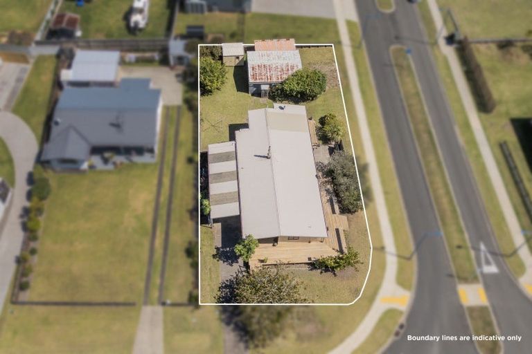 Photo of property in 104 Cook Drive, Whitianga, 3510